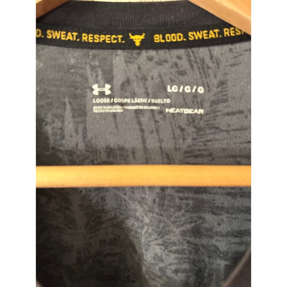 Under Armour Project Rock Warrior T Shirt Men's Large Loose Heatgear Tropical‎ - Picture 5 of 5